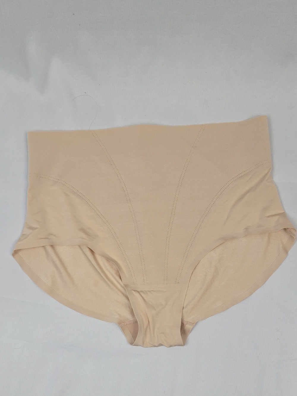 SPANX High-Waist Shaping Shorts in BeigeM/M